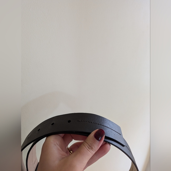 Michael Kors belt - Picture 2 of 4